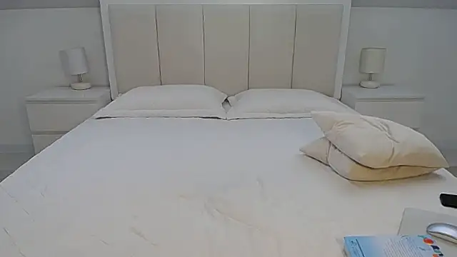 Milena29 online show from September 20, 4:57 am