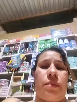 MIA-LARIOS online show from April 18, 2:04 am