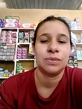 MIA-LARIOS online show from April 21, 2:45 pm