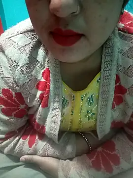 Snapshot of Priya_089 chatting on December 1, 4:17 am Priya 089 online show from December 1, 4:17 am