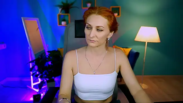 Snapshot of DianaTorrens chatting on November 26, 8:26 am DianaTorrens online show from November 26, 8:26 am