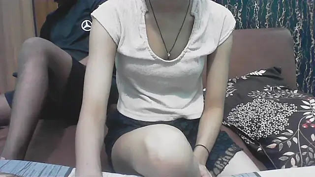 hello baby01 online show from April 16, 5:03 pm