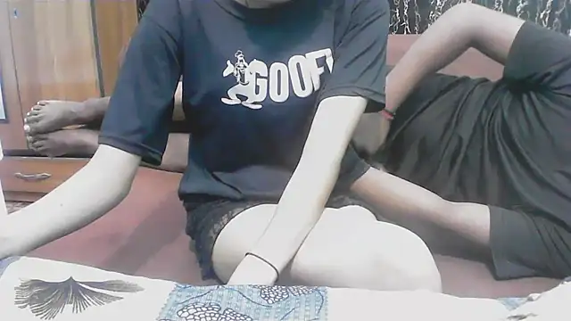 hello baby01 online show from April 20, 6:31 pm