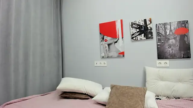 Snapshot of Brightly_Heizer chatting on May 28, 12:19 am Brightly Heizer online show from May 28, 12:19 am
