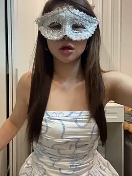 Queen-of-Love online show from April 8, 12:38 pm