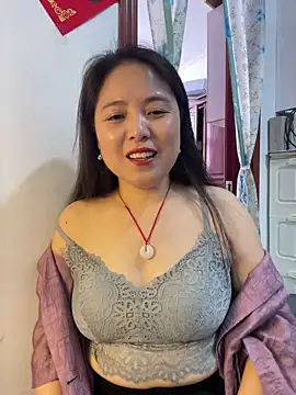 Snapshot of tianwei2567 chatting on May 4, 3:35 am tianwei2567 online show from May 4, 3:35 am