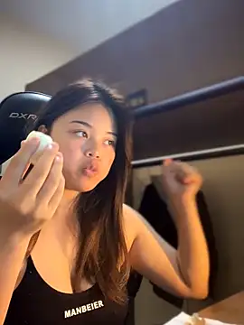 Toffee-00 online show from March 15, 6:30 am