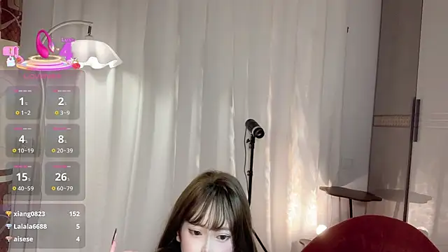 Snapshot of potato-188 chatting on December 13, 7:53 pm potato-188 online show from December 13, 7:53 pm