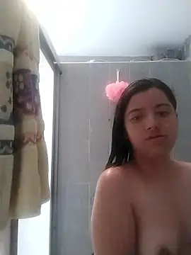 Snapshot of Chaparrita13 chatting on January 18, 8:34 pm Chaparrita13 online show from January 18, 8:34 pm