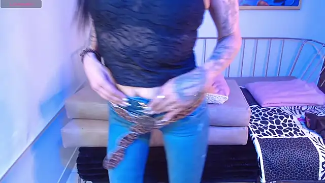 Roxanne vale online show from March 19, 8:13 pm