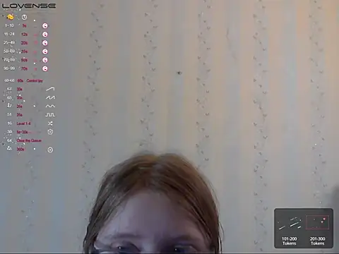 Snapshot of LustfulSarah chatting on February 14, 9:03 am LustfulSarah online show from February 14, 9:03 am