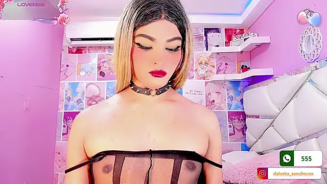 DaleskaSanchez online show from March 31, 8:42 pm