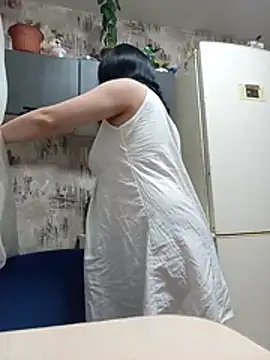 Snapshot of KARINA-TITS chatting on November 24, 5:45 pm KARINA-TITS online show from November 24, 5:45 pm