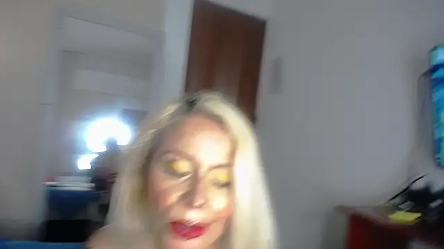 melo deborah online show from February 25, 8:51 pm