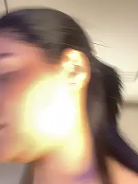 SarhaVega online show from April 15, 1:18 pm