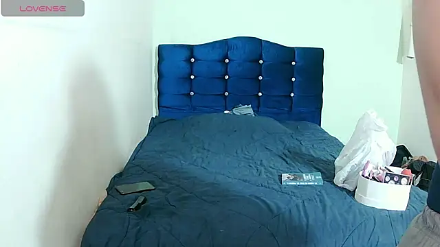 ashleey palmer online show from April 24, 6:10 pm