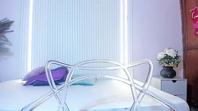 Izelevans online show from January 19, 11:14 am