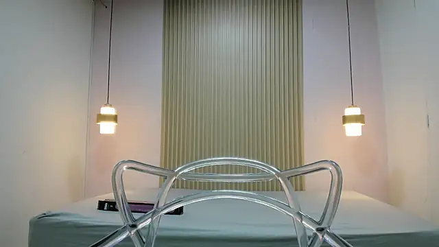 Izelevans online show from March 9, 12:20 pm