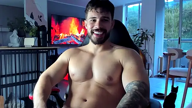 Valenthino Salvatore online show from June 19, 10:57 pm
