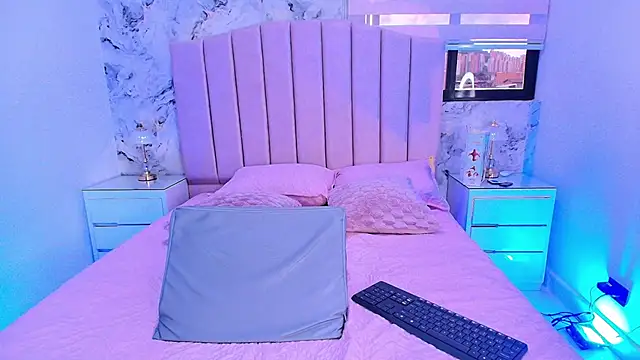 katsumi yan online show from December 3, 7:34 pm