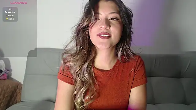 hanna  jones7 online show from January 10, 12:12 am