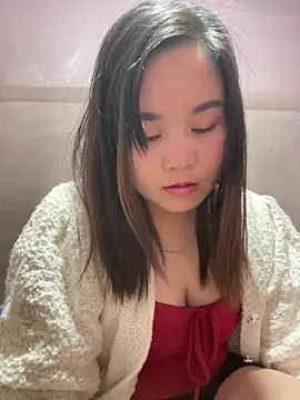 One-two22 online show from March 8, 10:13 pm