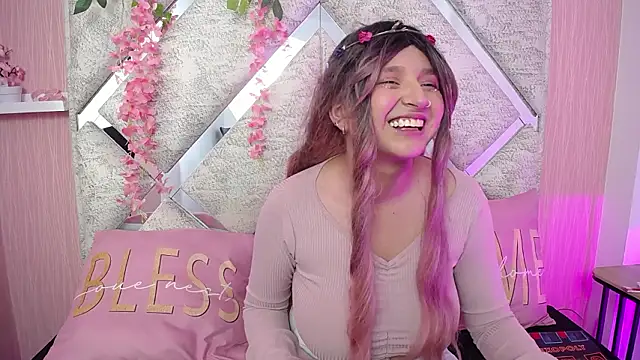 CandySwan online show from February 6, 12:37 am