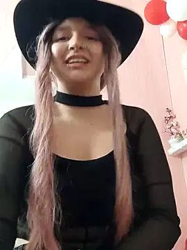 CandySwan online show from February 16, 11:56 pm