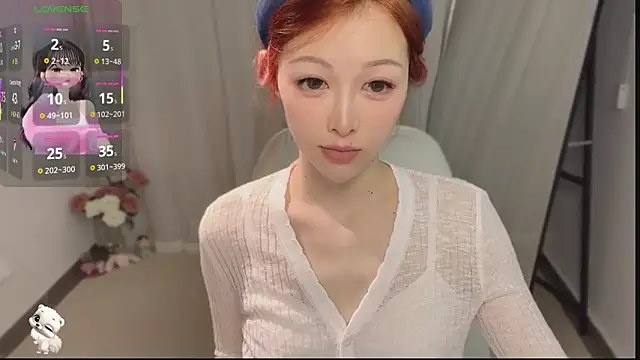 Snapshot of cat_cat- chatting on April 21, 8:44 pm cat cat- online show from April 21, 8:44 pm