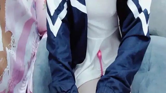 Snapshot of Alice-Hot88 chatting on February 26, 1:21 pm Alice-Hot88 online show from February 26, 1:21 pm