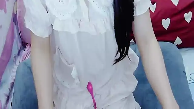 Snapshot of Alice-Hot88 chatting on March 2, 10:00 am Alice-Hot88 online show from March 2, 10:00 am