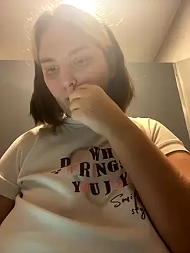 Snapshot of KateBurlesk chatting on December 14, 9:25 am KateBurlesk online show from December 14, 9:25 am