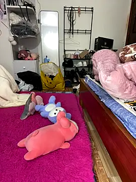 Snapshot of Hong8999 chatting on December 15, 4:06 am Hong8999 online show from December 15, 4:06 am