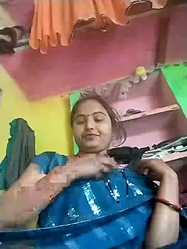 Snapshot of Pooja_hote chatting on November 23, 7:08 am Pooja hote online show from November 23, 7:08 am