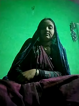 Snapshot of Pooja_hote chatting on November 26, 3:35 pm Pooja hote online show from November 26, 3:35 pm