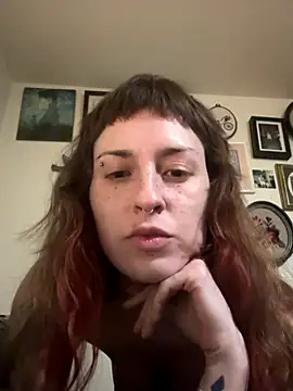 Snapshot of ashtrayhaterz chatting on November 22, 12:04 pm ashtrayhaterz online show from November 22, 12:04 pm