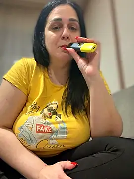 Mary kansas bbw online show from April 8, 5:57 pm