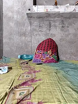 Dil-se-queen-321 online show from January 17, 5:27 pm