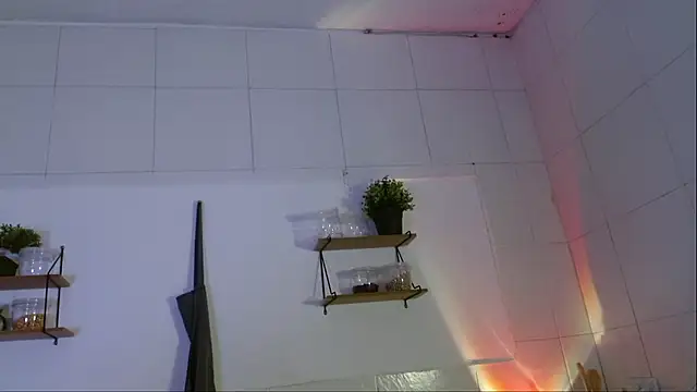 adhara glow  online show from December 18, 1:17 pm