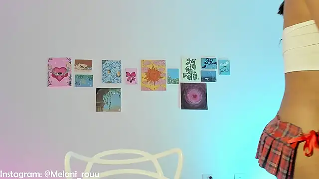 Snapshot of melrousses chatting on December 1, 3:11 am melrousses online show from December 1, 3:11 am