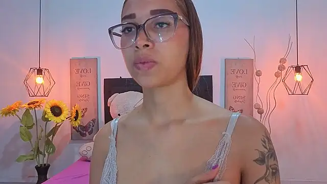 Antonella mc online show from June 9, 12:28 pm