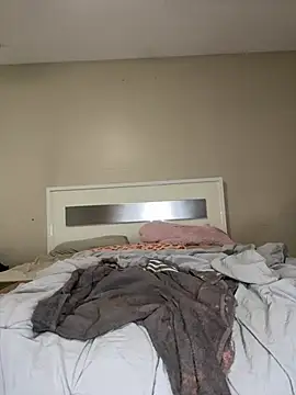 Kiki hammyy online show from March 29, 8:20 pm