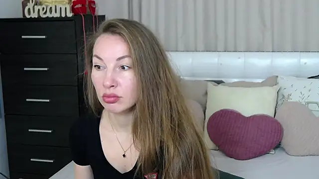 Brandy Gem online show from April 13, 6:52 am