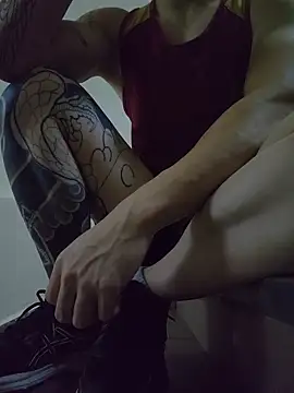 Valerious180 online show from February 13, 5:20 pm