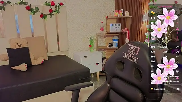 kaelwolf tay online show from March 24, 7:19 pm