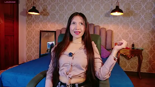 Cloe16  online show from January 8, 1:52 am