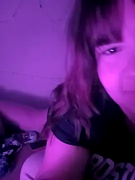 Snapshot of mia_jason chatting on November 30, 1:31 am mia jason online show from November 30, 1:31 am