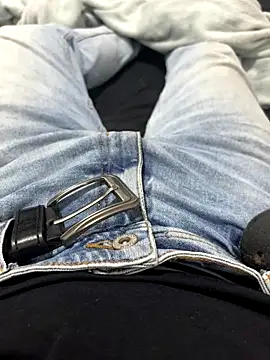 Snapshot of Daisuke_01 chatting on December 2, 6:08 am Daisuke 01 online show from December 2, 6:08 am