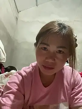 meganmeo online show from March 8, 2:10 pm