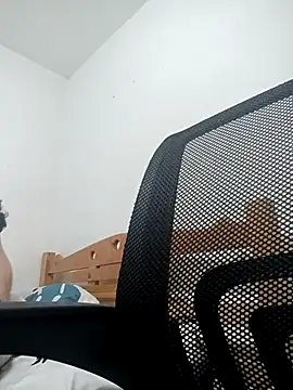 Snapshot of Elrompecucas28 chatting on August 9, 5:12 am Elrompecucas28 online show from August 9, 5:12 am
